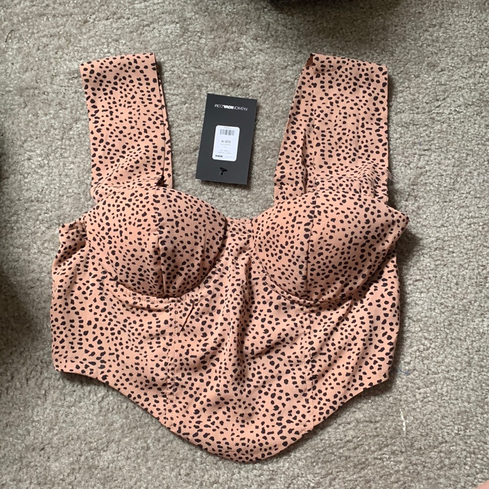 Fashion Nova cheetah print crop top